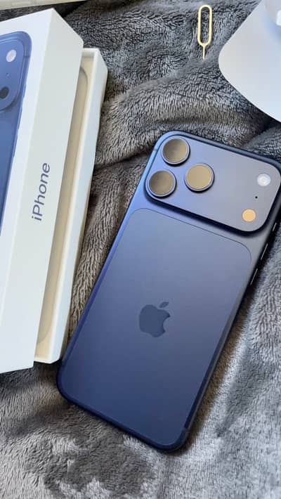 Apple iPhone 17 Pro Max Factory Unlock