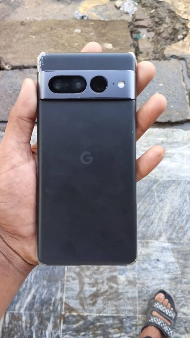 Google Pixel 7 Pro 2