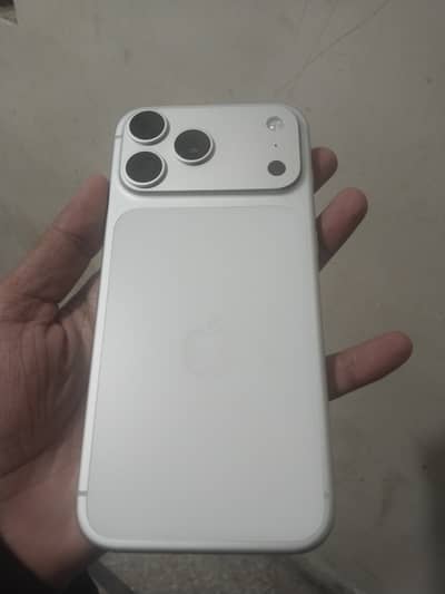 iPhone 17 Pro Max JV 256GB | 100% Battery | 19 Cycles