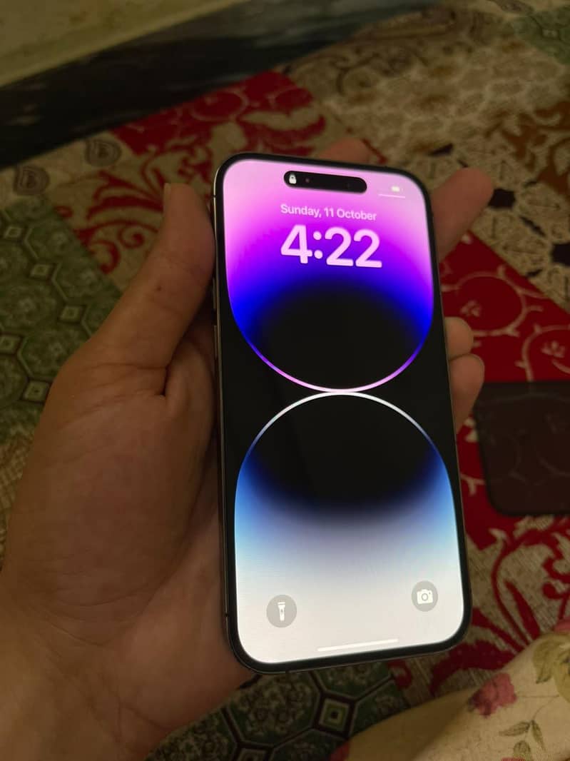 Apple iPhone 14 Pro 2