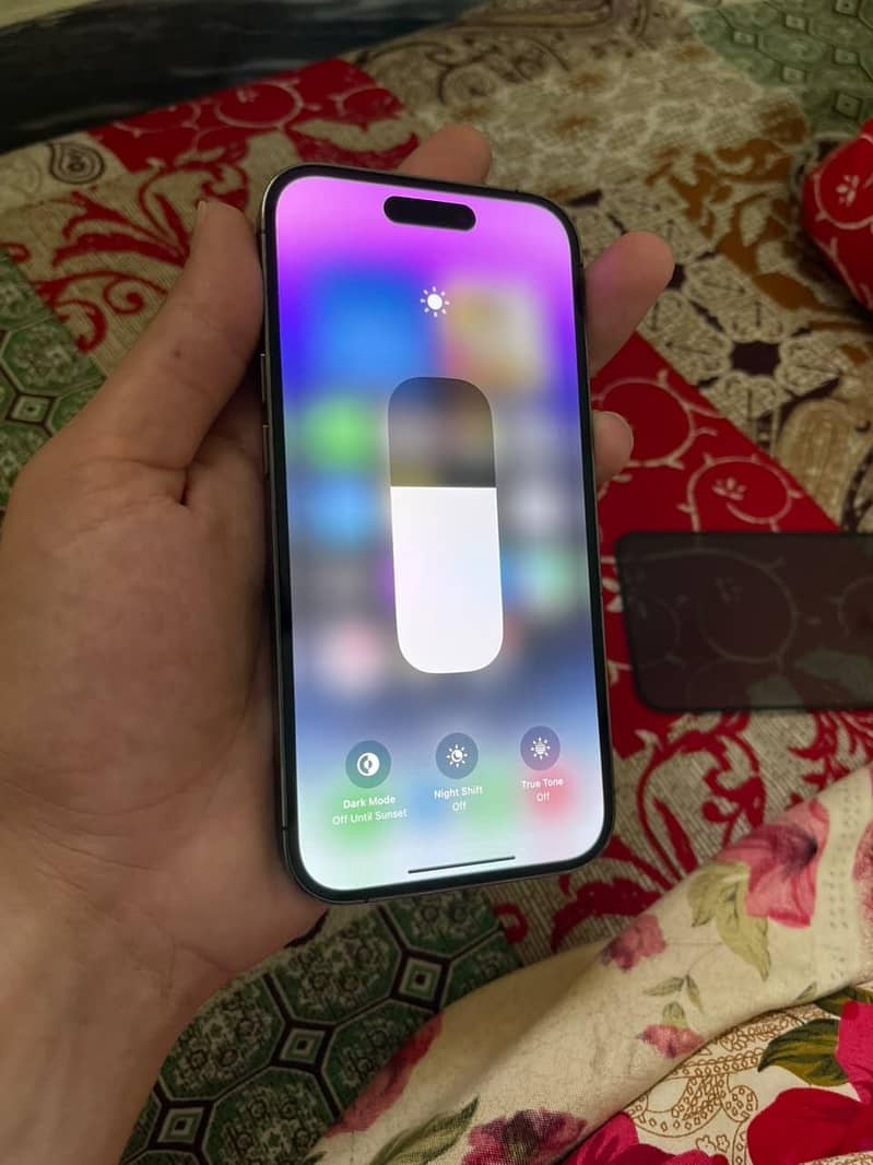 Apple iPhone 14 Pro 3