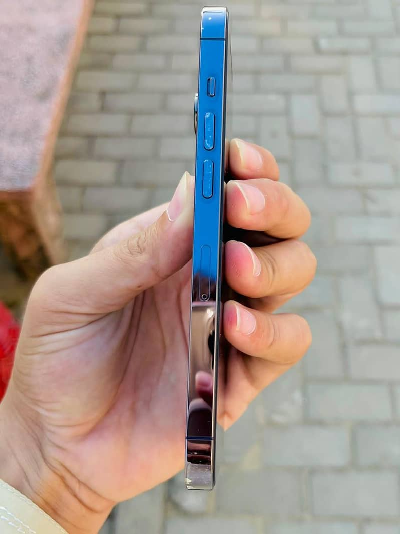 Apple iPhone 14 Pro 5