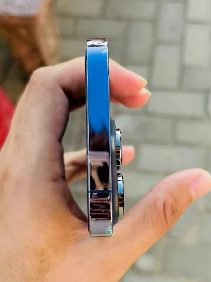 Apple iPhone 14 Pro 7