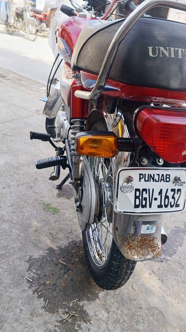 condition like new 0