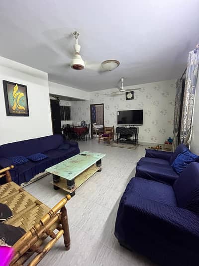 Daud Pota Road, Cantt Station, 1800 Sqft, 4 Bed Apartment for Sale.