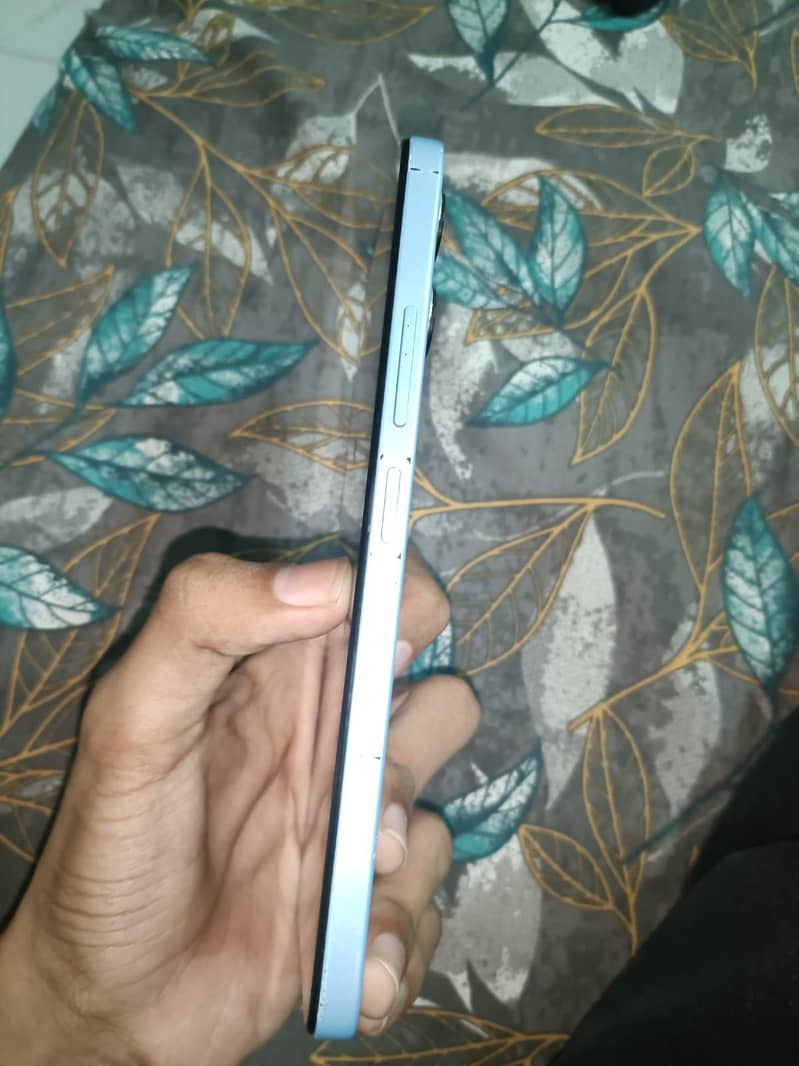 Xiaomi Redmi 12 8