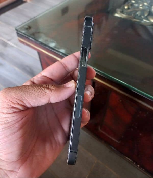 Iphone 12 Pro 1