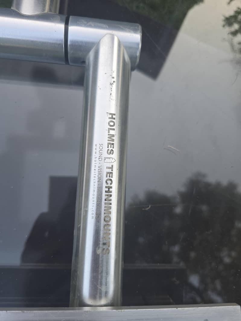 wall mount branded 1