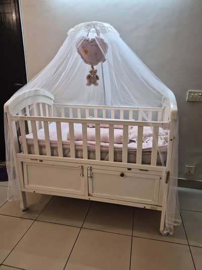 White Baby Cot (with mattress + topper)