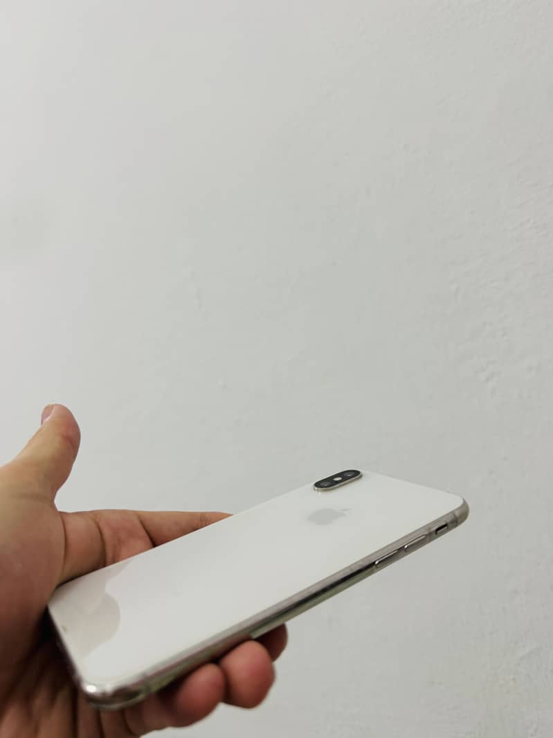 Apple iPhone XS 2