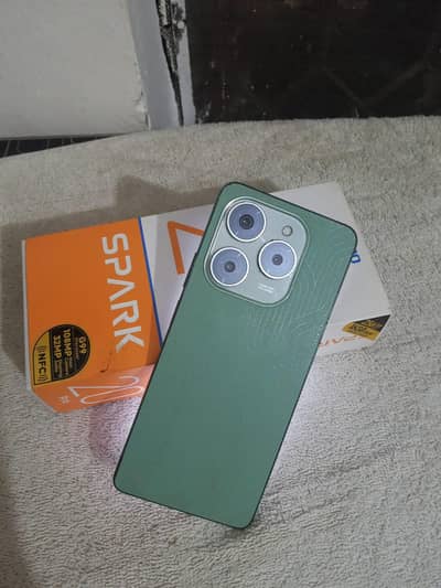 Tecno Spark 20 Pro 8/256gb with leather back