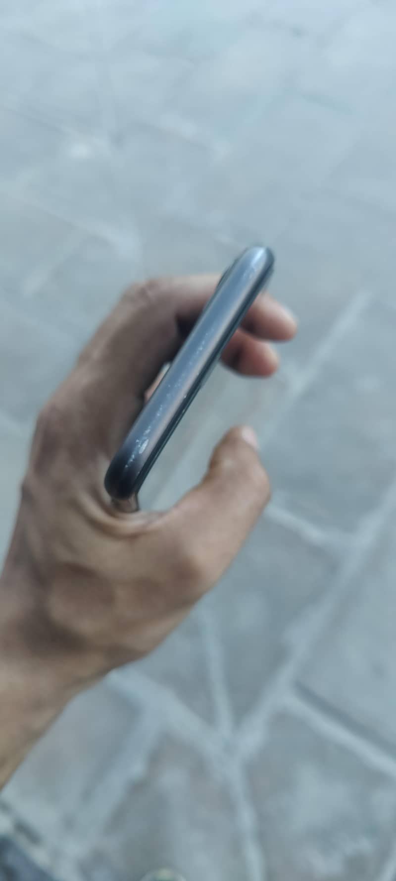Apple iPhone 11 3