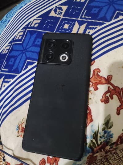 One Plus 10 Pro