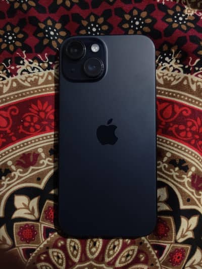 Apple iPhone 15