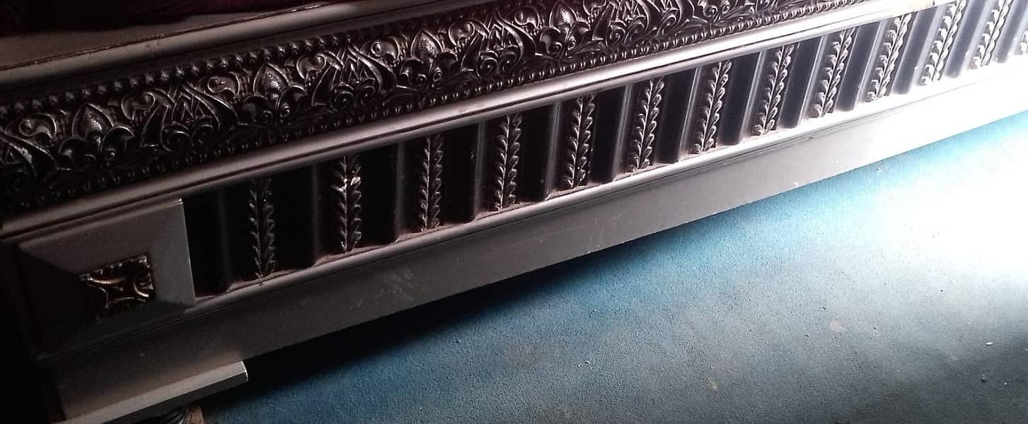 Bed , Side tables , Dressing Tables 1
