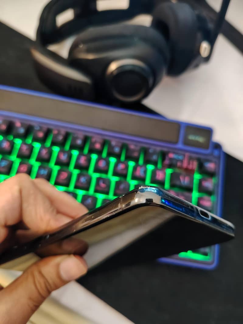 Google Pixel 8 Pro 4