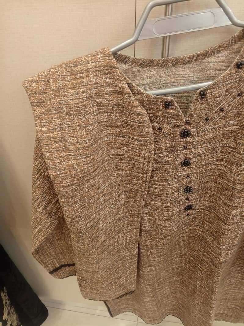 khaddar-2pc stitched 2