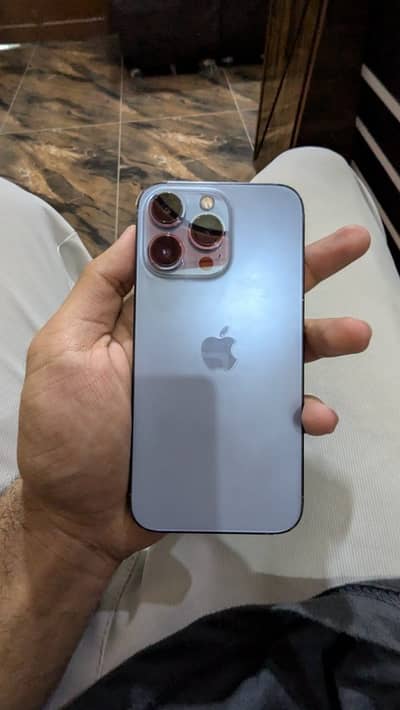 Apple iPhone 13 Pro