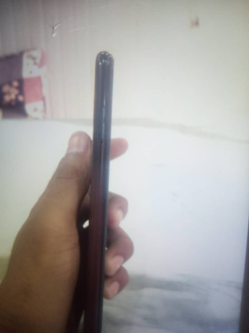 Infinix Hot 10 - Mobile Phones - 1120345536