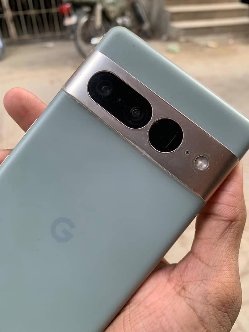 Google Pixel 7 Pro 0