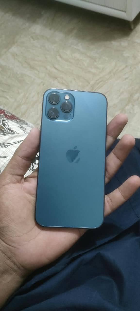 Apple iPhone 12 Pro Max 6