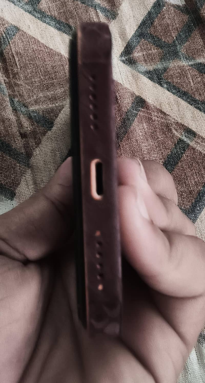 Apple iPhone XR 4