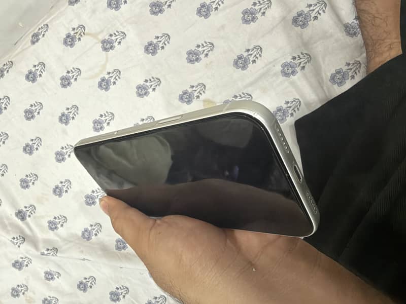 Apple iPhone 17 Pro Max 1