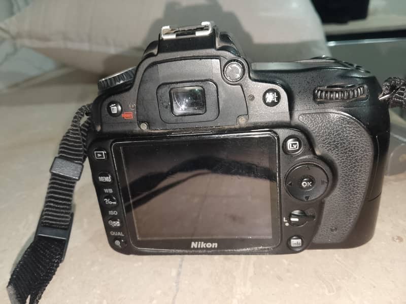 Nikon d90 DSLR camera 2