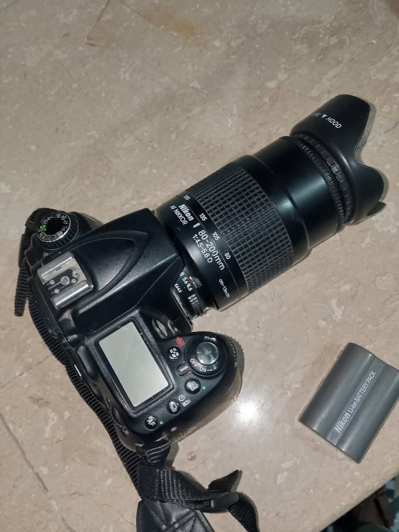 Nikon d90 DSLR camera 7