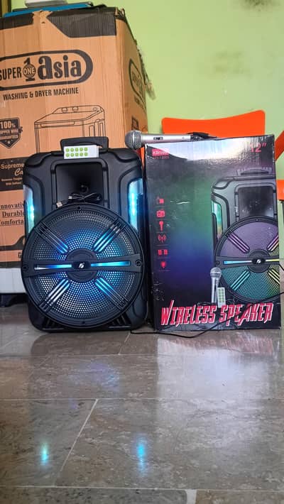 KTS-1200S bluetooth speaker where Mike