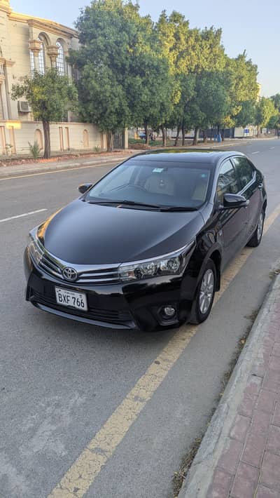 Toyota Corolla Altis 2016