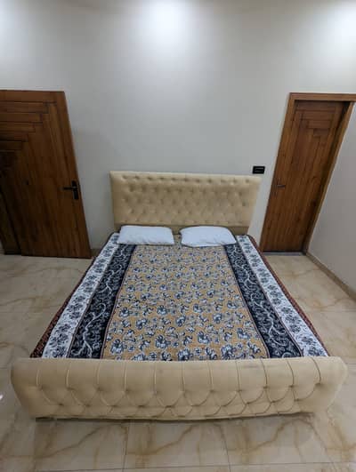 Poshish Bed - Cream Color - Slightly Used