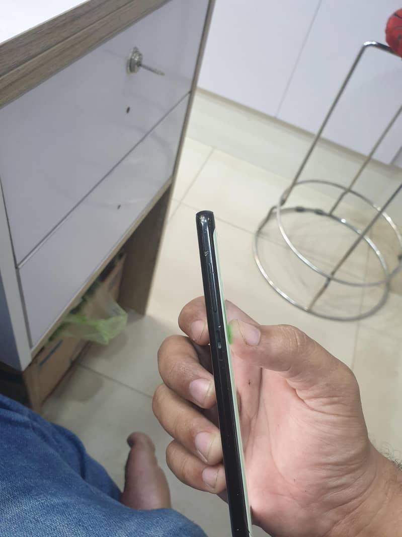 Samsung Mobile S9 Plus 2