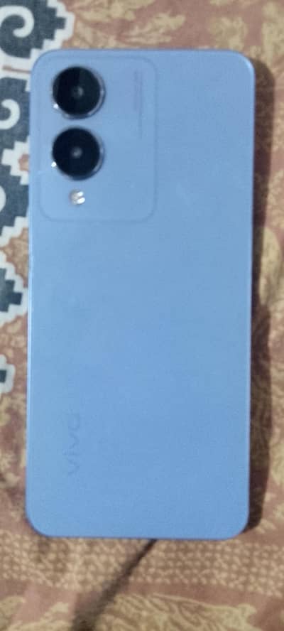 Vivo Y17s
