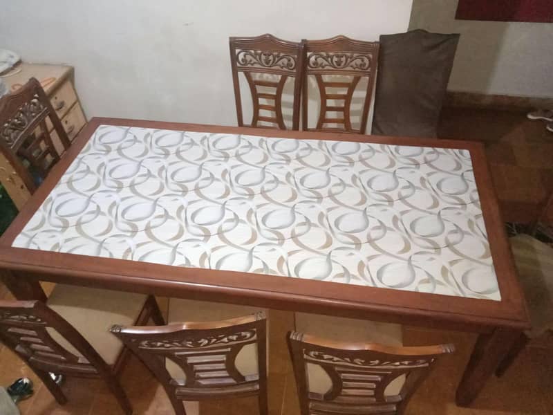 selling dining table 8