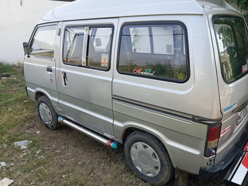 Suzuki Bolan 2011 5