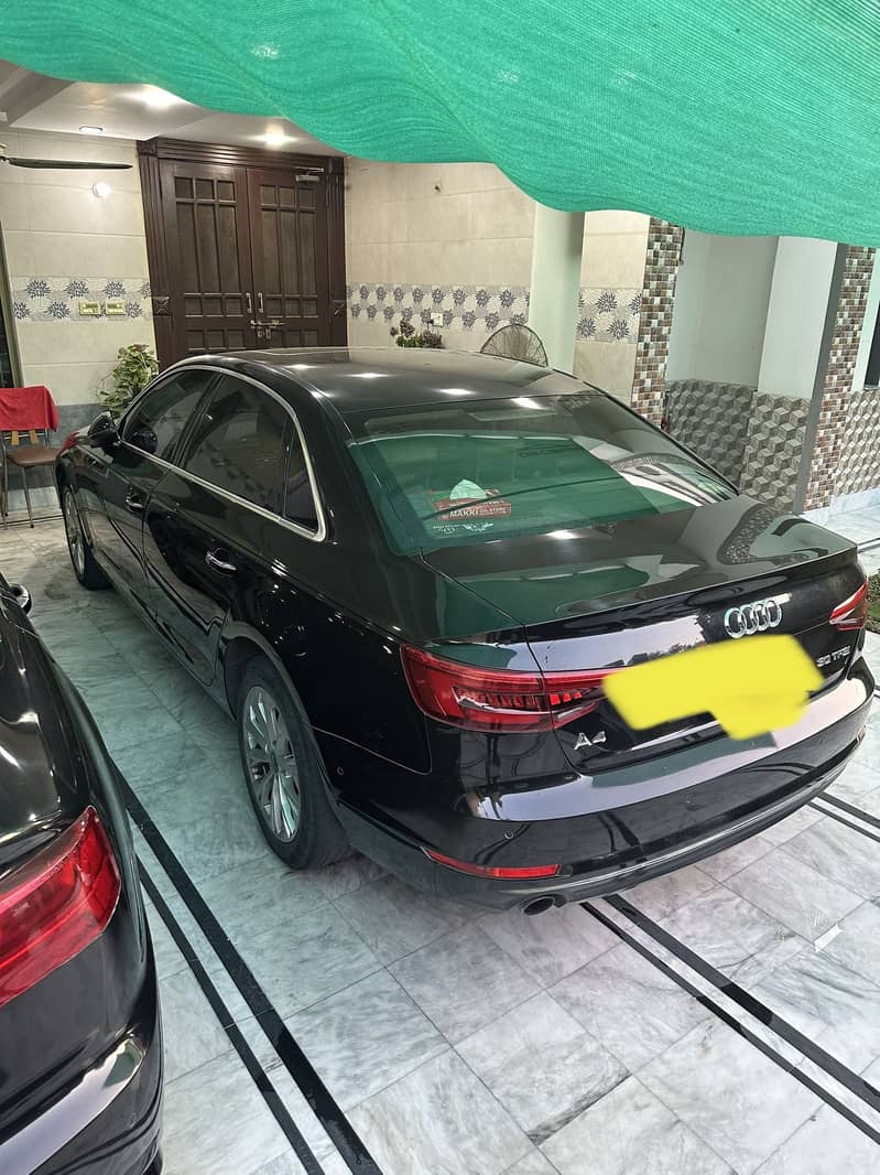Audi A4 2017 1