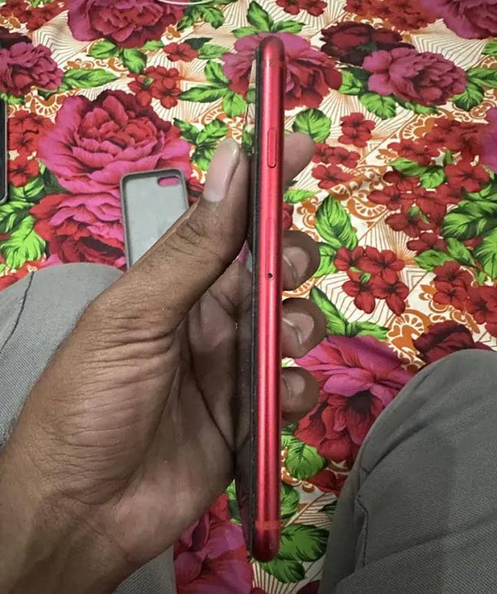 Apple iPhone SE 6