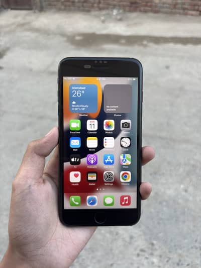iPhone 7 Plus factory unlock