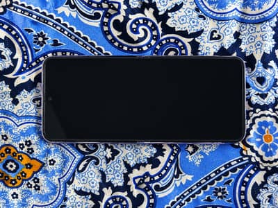 Samsung Mobile Z Flip 4