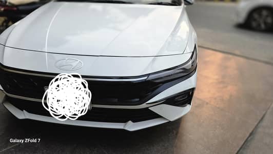 Hyundai Elantra 2025