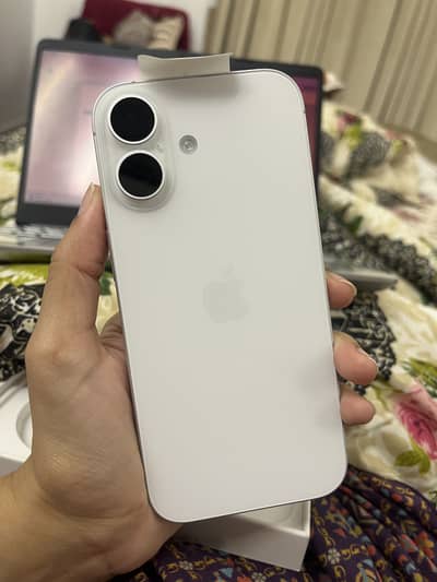 Apple iPhone 17
