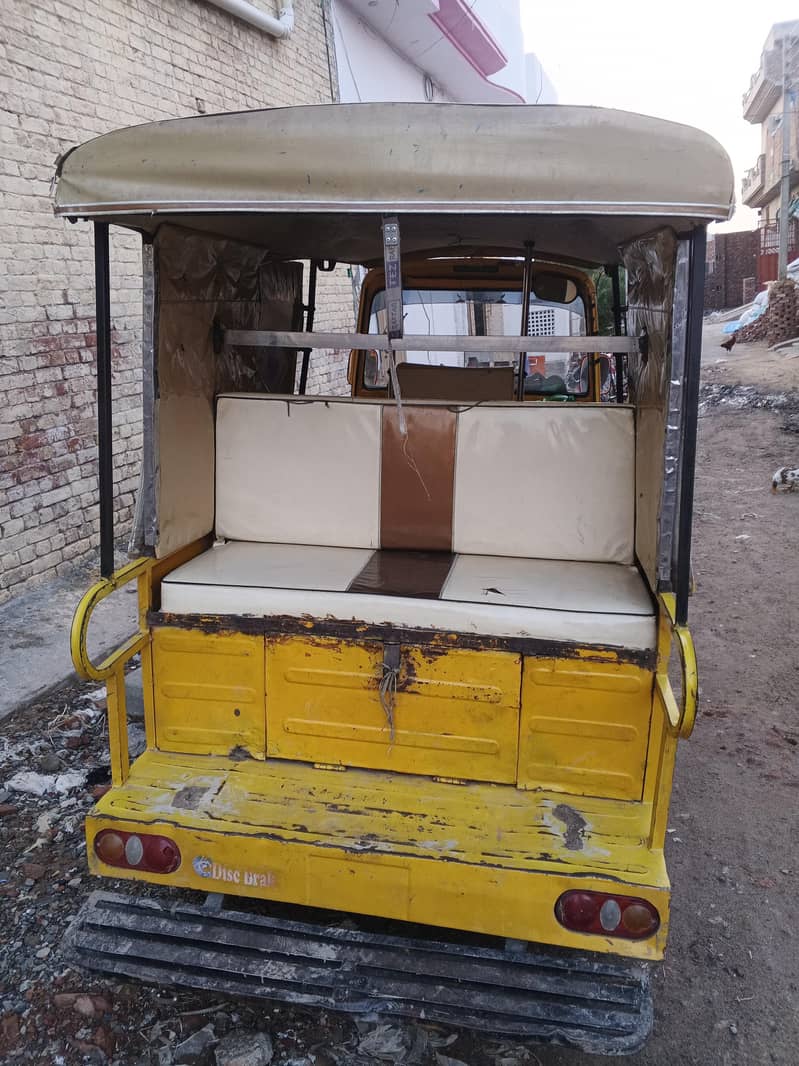 Auto riksha 2