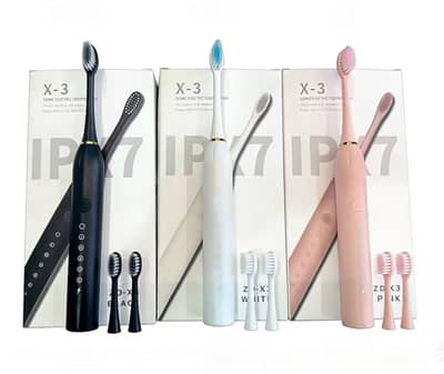 Electric Toothbrush With 3 Heads 6 Speeds IPX7 Rechargeable (NEW)