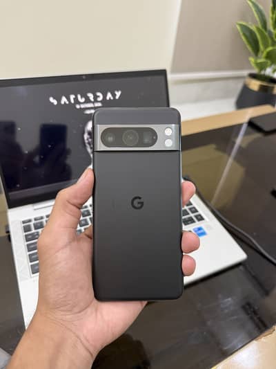 Google Pixel 8 Pro