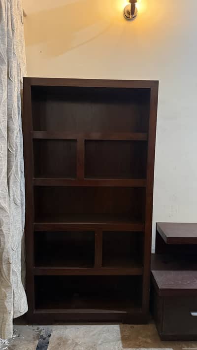 Bookshelve