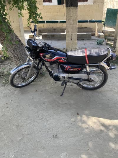 Honda 125 full restore 2005 model