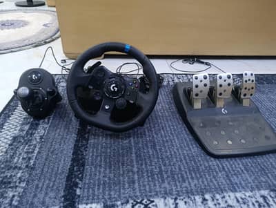 • Logitech G923 Steering Wheel (PC + Xbox) • Logitech Shifter