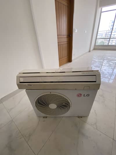 LG 1 Ton Split AC for Sale – Good Condition