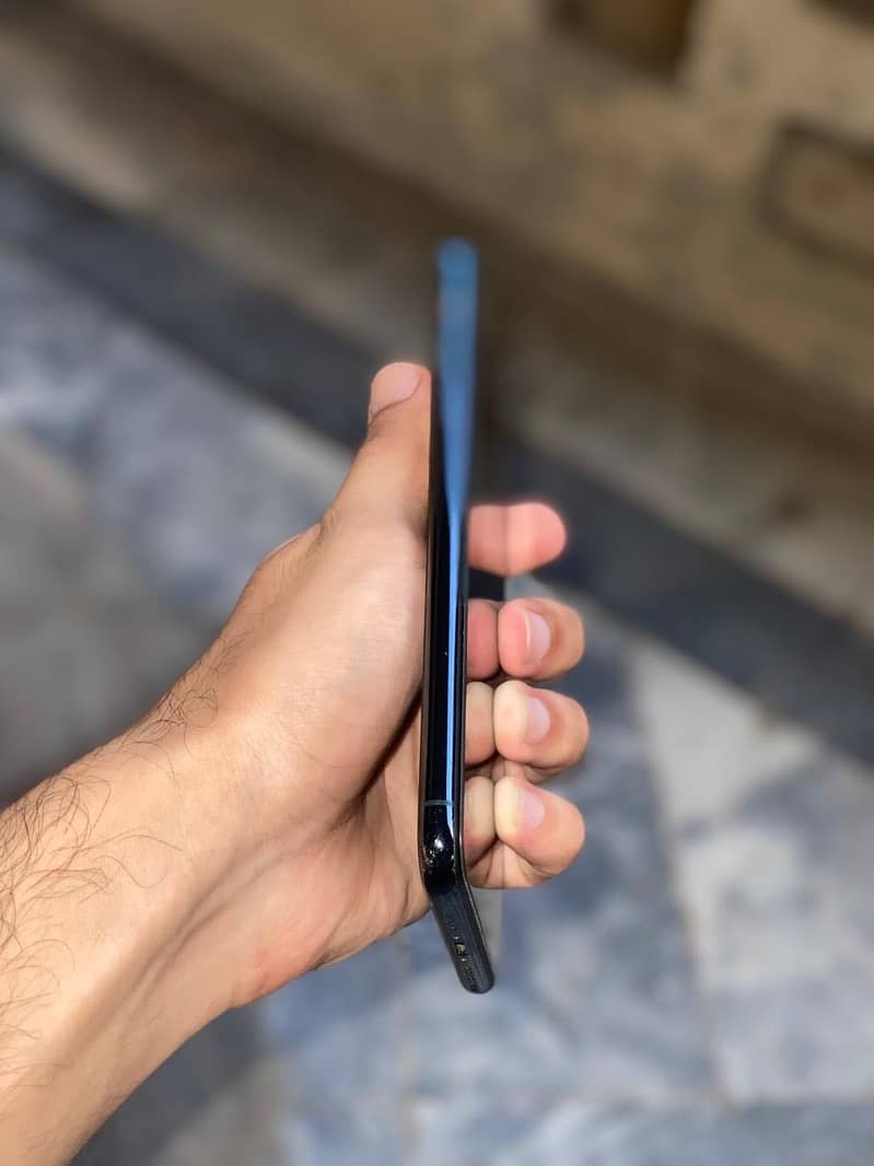 IPhone 11 Pro Max 6